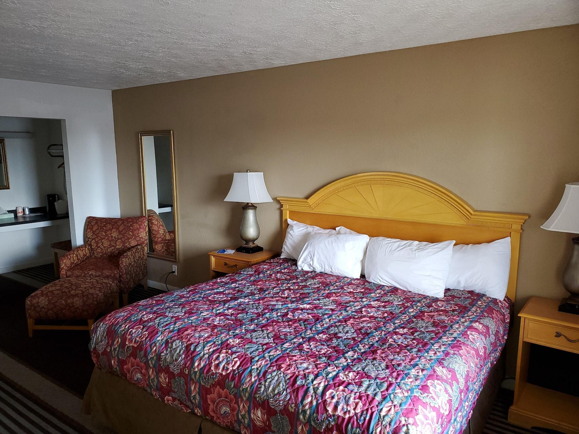 Rodeway Inn Brazil Экстерьер фото